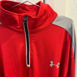 Men’s Under Armour half zip pullover